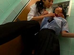 Asian Schoolgirls Passionately Pussy Fingering In A Toilet